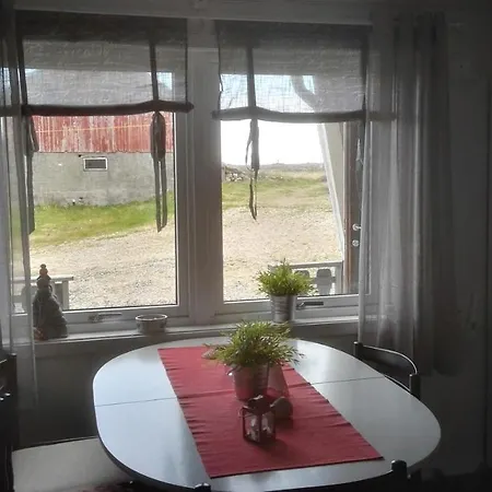 Idyllic Guest-house 