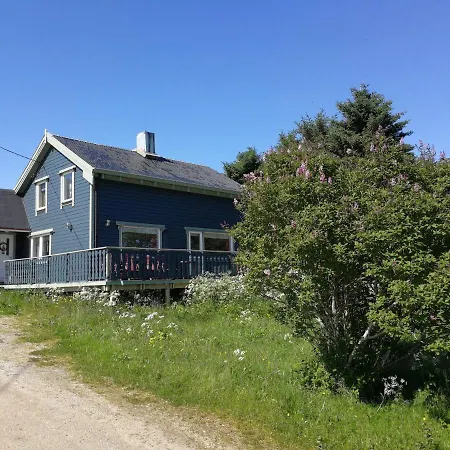 Idyllic Guest-house 