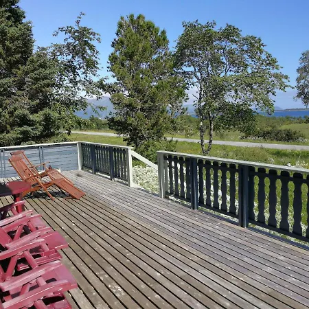 Idyllic Guest-house 