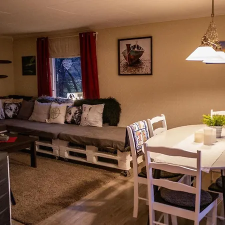Idyllic Guest-house 