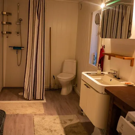 Idyllic Guest-house 